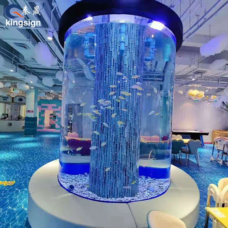 Fitur Acrylic Aquarium Cylinder